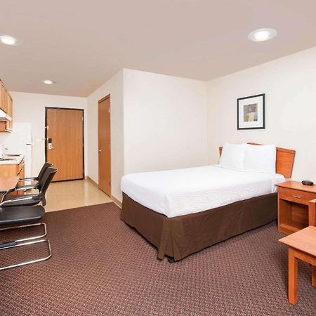 Woodspring Suites Columbus Fort Moore Exteriör bild
